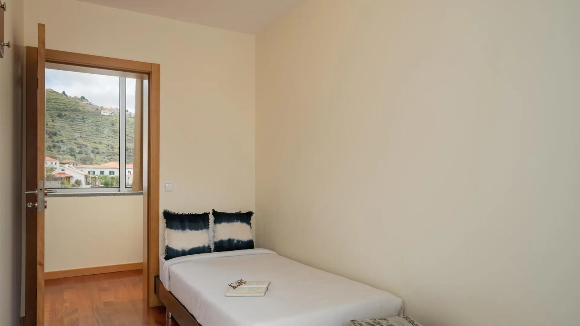 Private Pool And Sea View - Tropical Villa Arco da Calheta  Πορτογαλία
